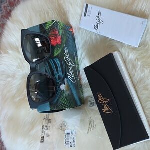 NWT IOB Maui Jim Polarized Honua Large Classic Soft Square Sunglasses 🖤👓💙🎁